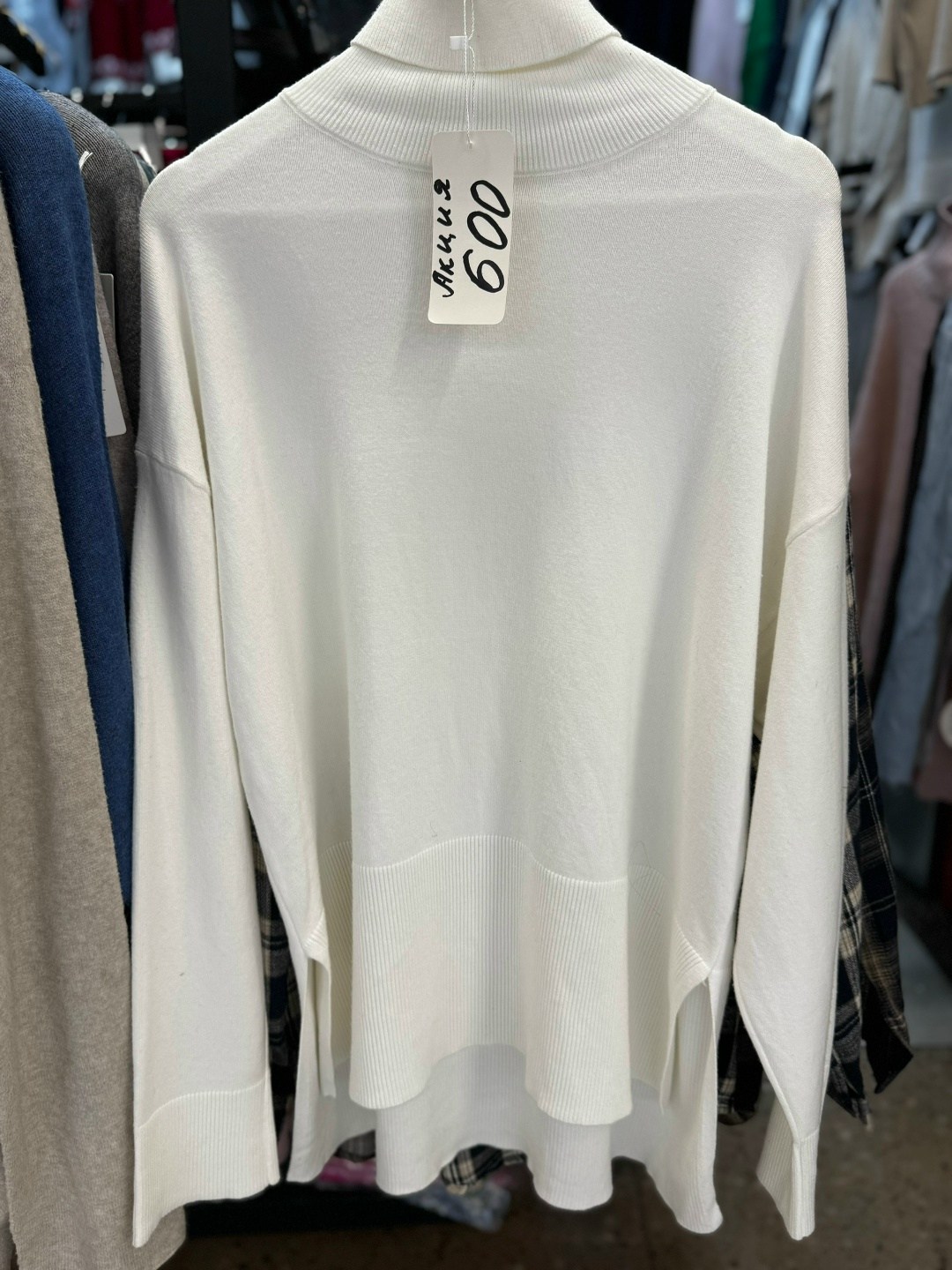 женская кофта,свитера женские,свитер,свитер кофта,водолазка свободного кроя