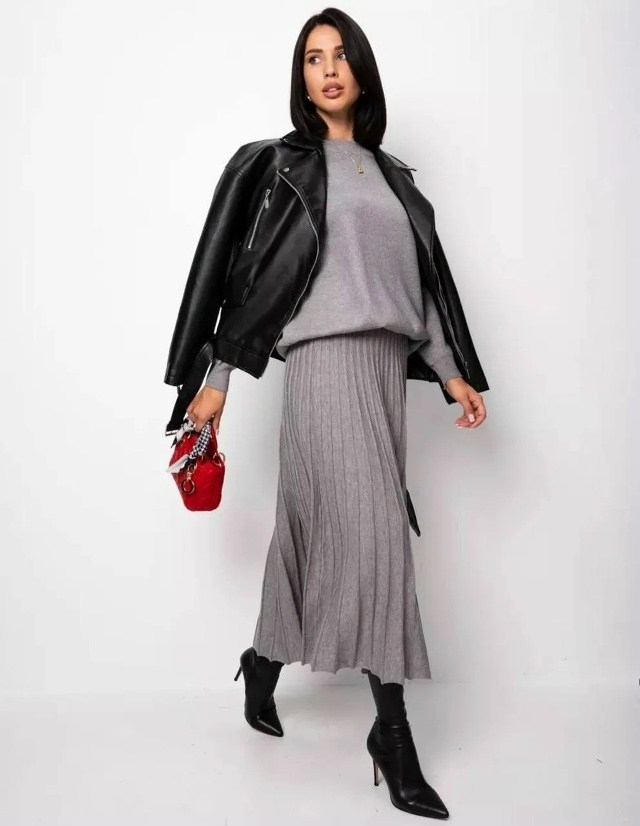 трикотажный костюм с плиссированной юбкой,вязаный костюм с юбкой,костюм вязаный с юбкой женский,костюм юбка плиссе вязаный,костюм с юбкой плиссе