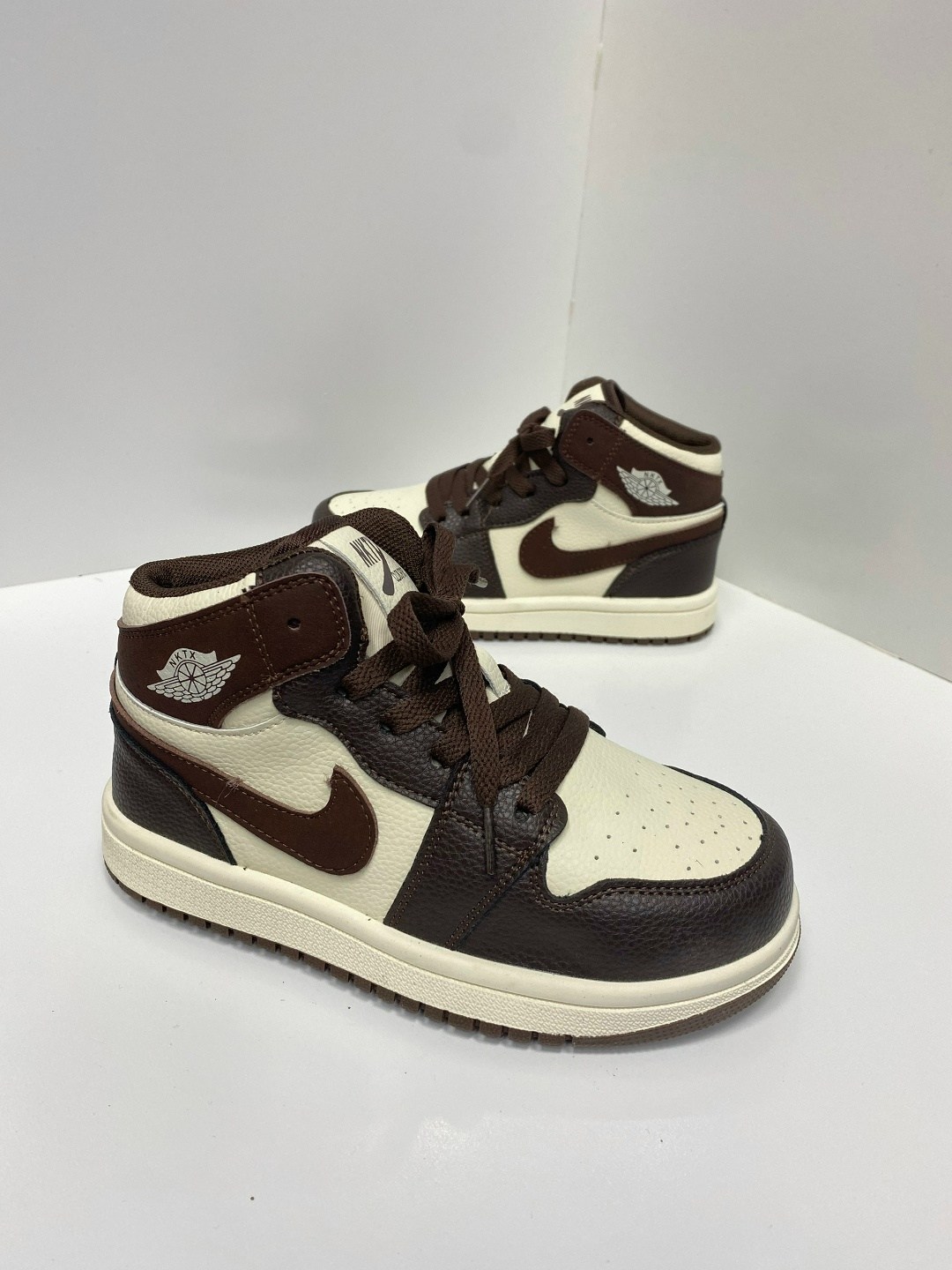 nike air jordan 1 mid,кроссовки air jordan 1 mid,air jordan 1 mid,air jordan 1 mid olive,кроссовки nike air jordan 1 mid