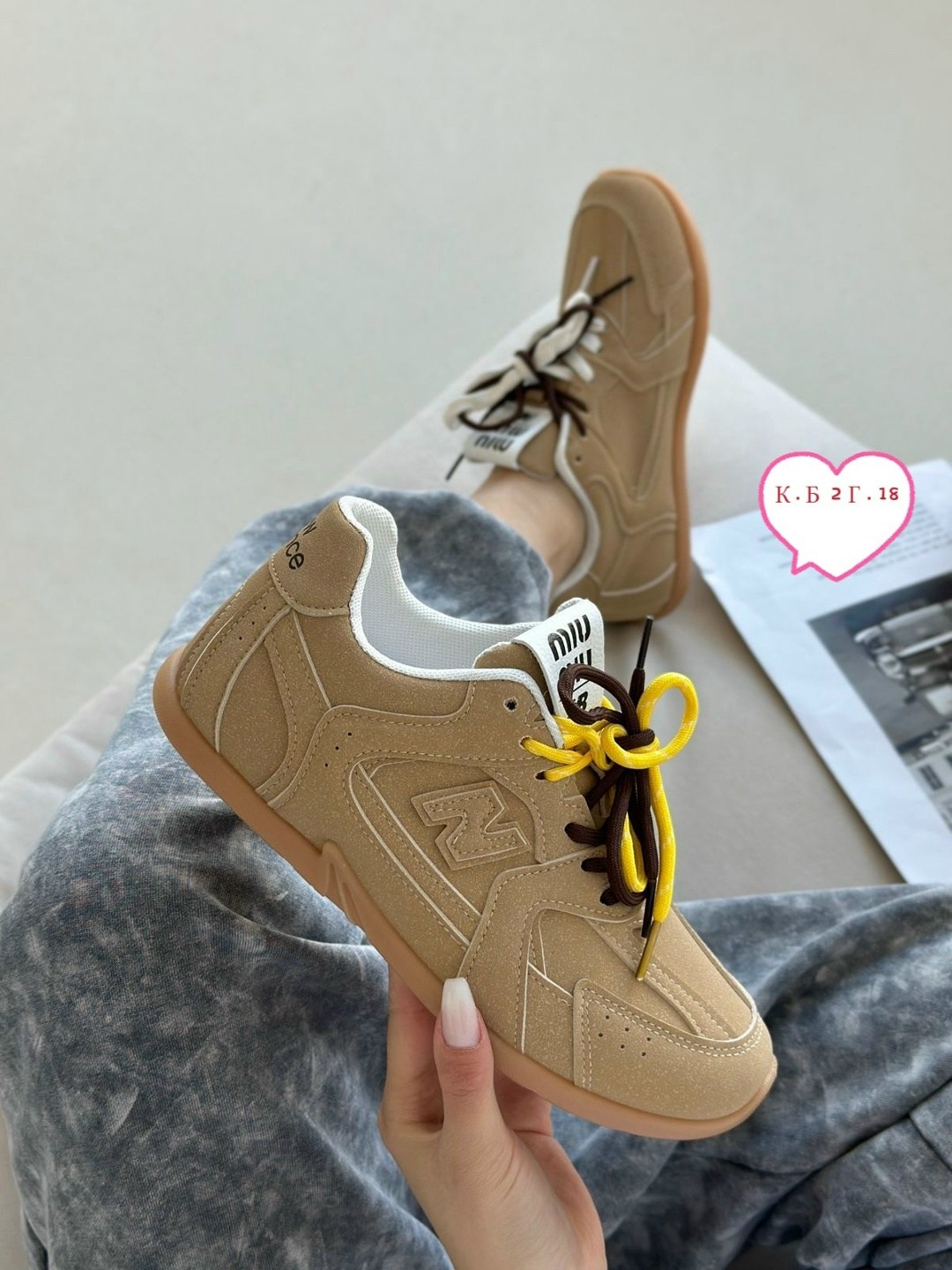 ,кроссовки женскиe,женская ,обуви,кроссовки весенний