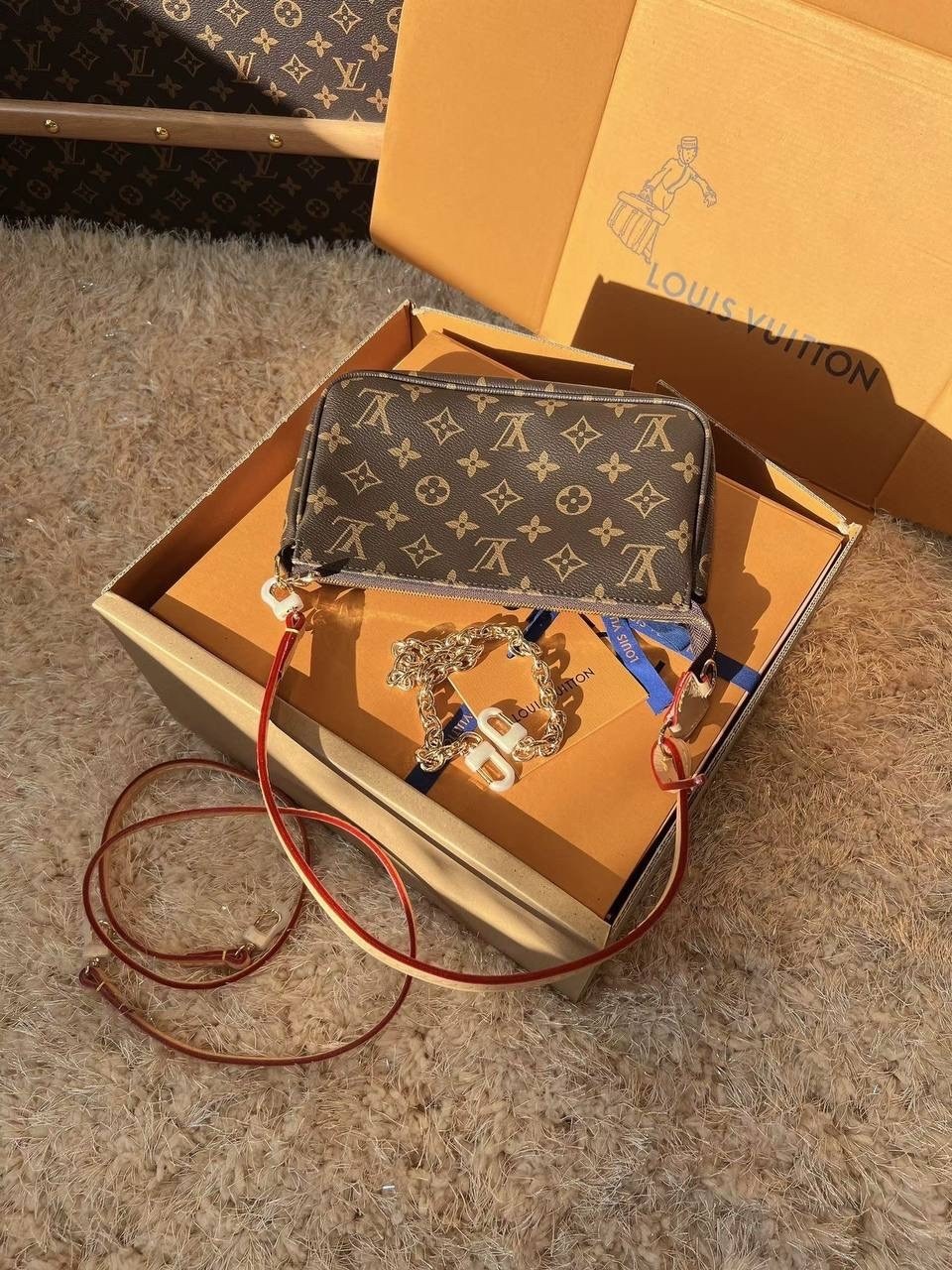 сумка на плечо louis vuitton,louis vuitton сумки,модная женская сумка,сумка женская louis vuitton,женская большая сумка с принтом louis vuitton