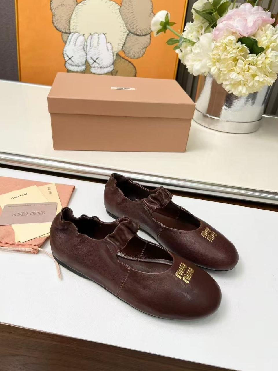 женские черные замшевые туфли miu miu,,туфли miu miu,женские черные замшевые туфли miu miu lm-21960,балетки miu miu