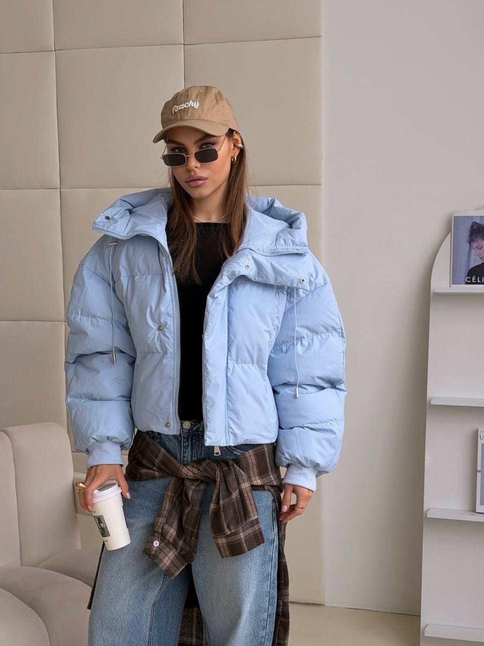 голубая курточка кроп коротка пуховик,куртка женская,женская зимняя куртка,куртка зимняя,куртка