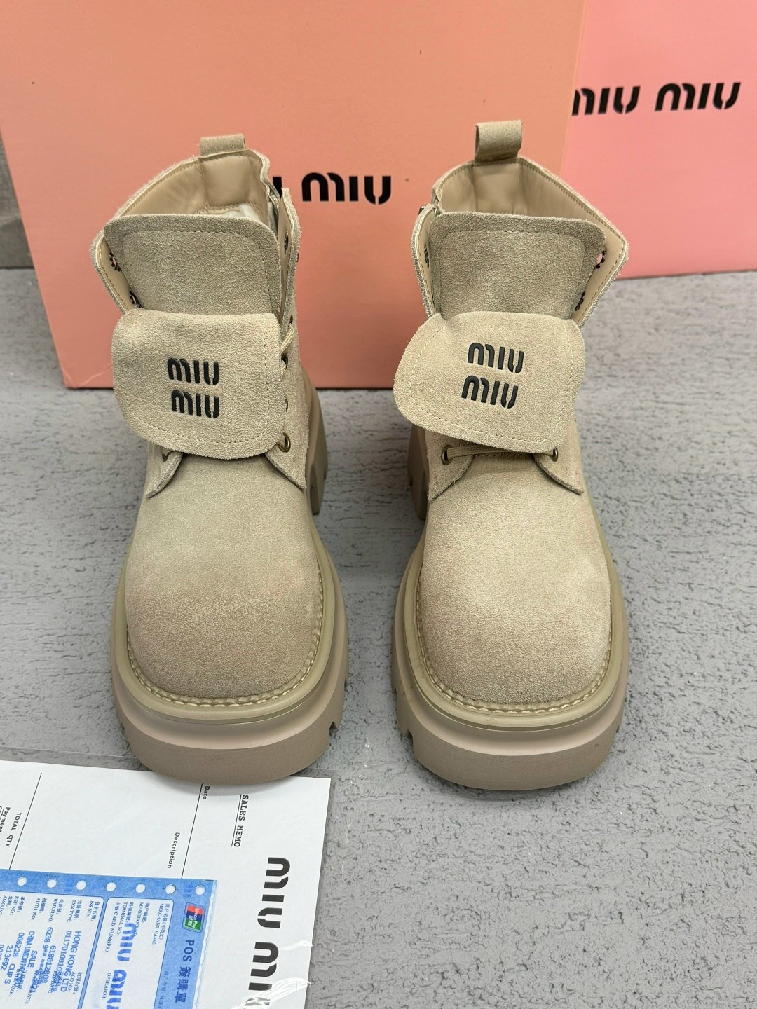 ,ботинки замшевые miu miu,ботинки miu miu,ботинки,ботинки миу миу женские зимние