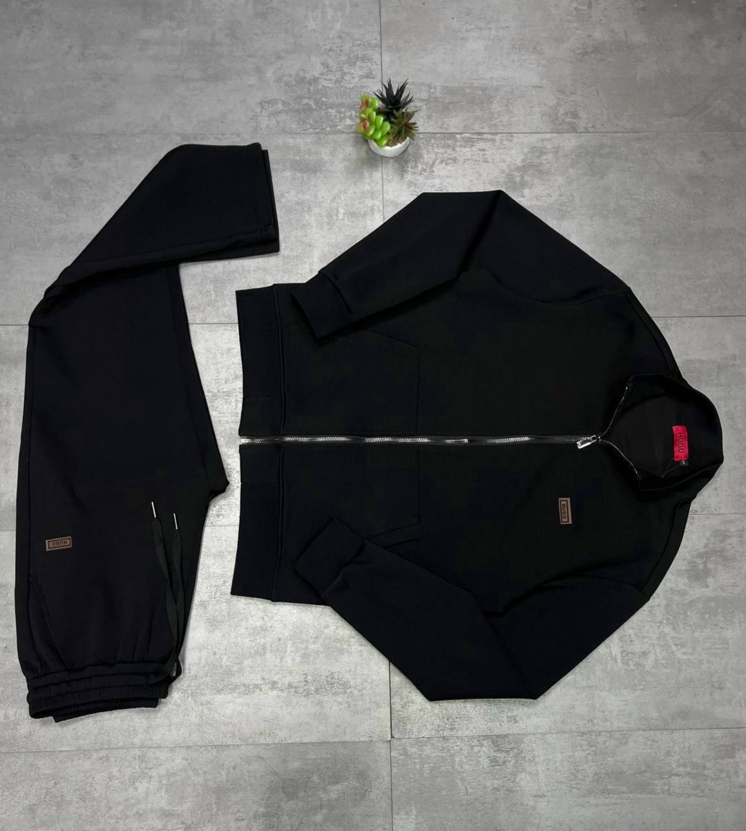 спортивный костюм hugo boss,спортивные костюм,мужской спортивный костюм,мужской костюм на флисе