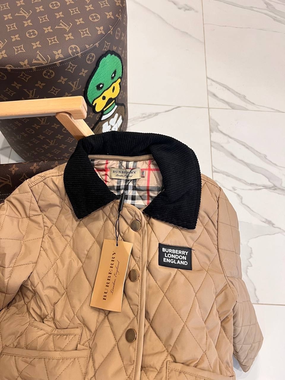 куртка burberry,стеганая куртка burberry kids,пуховик burberry,стеганая куртка,теплая куртка
