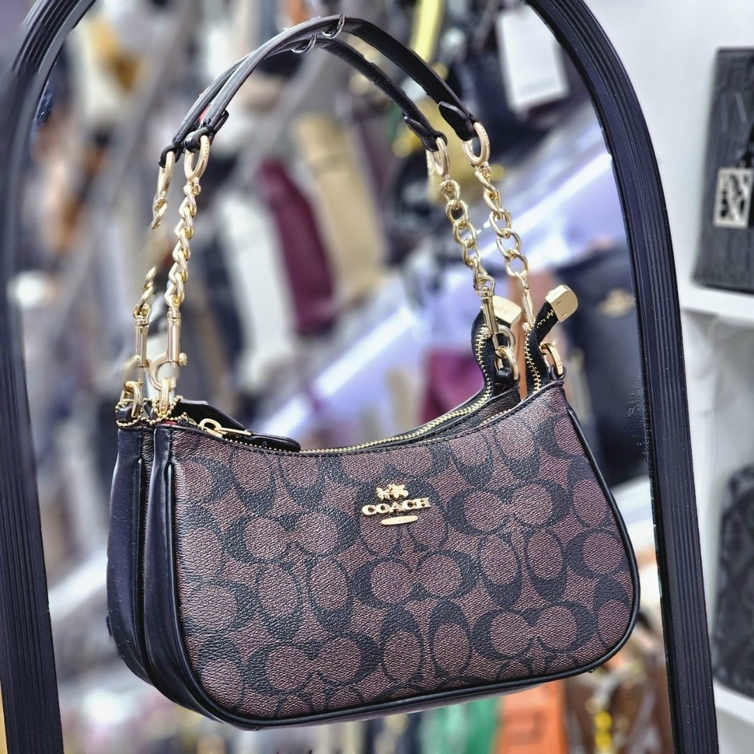 женская сумка coach,сумка coach,брендовая сумка через плечо coach,сумка через плечо coach,coach сумка на плечо