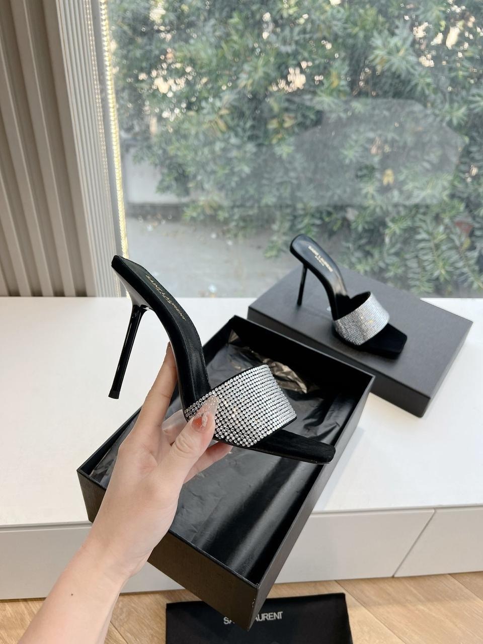 босоножки мюли на каблуке,,босоножки saint laurent,мюли женские,женские босоножки