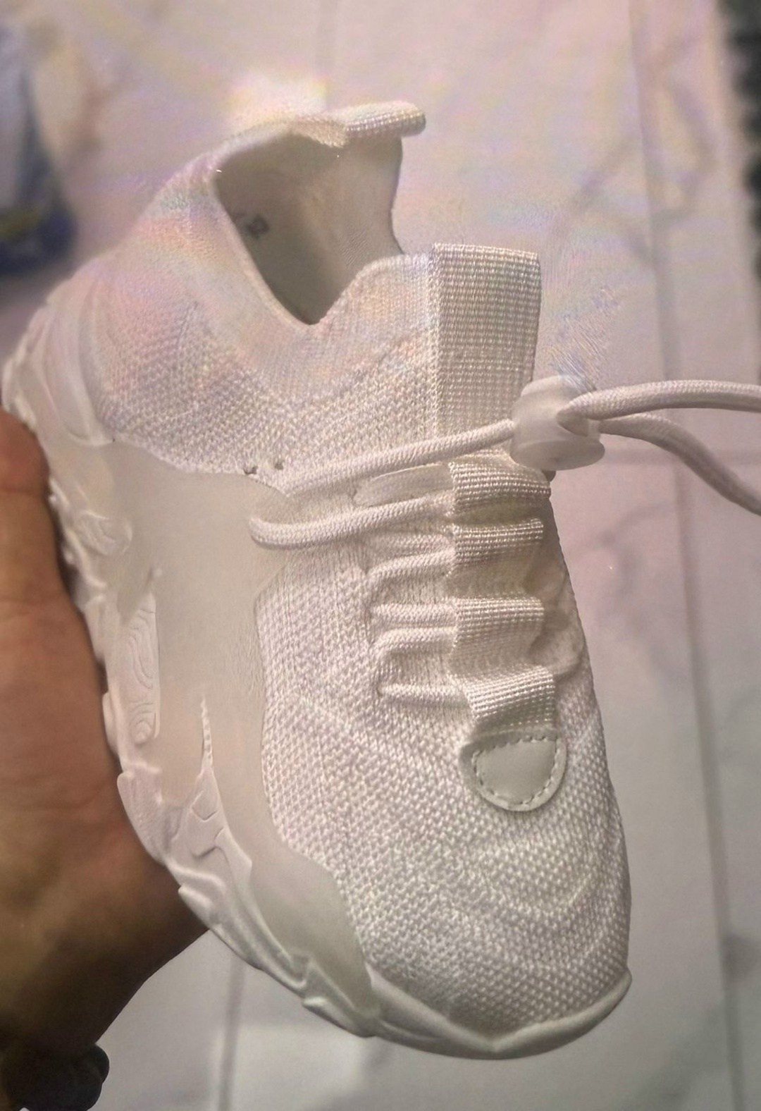 кроссовки,женские кроссовки,кроссовки розовые,массивные кроссовки,оригинальные кроссовки