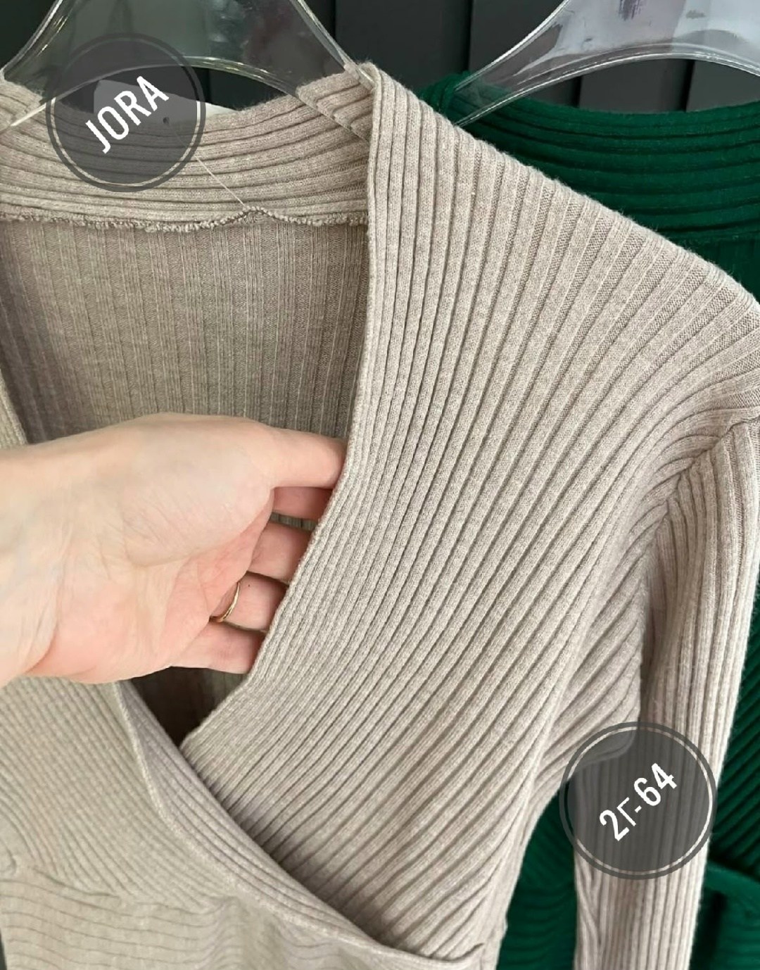 вязаное платье,трикотажное платье мини,трикотажное платье,платье стильное,платье лапша