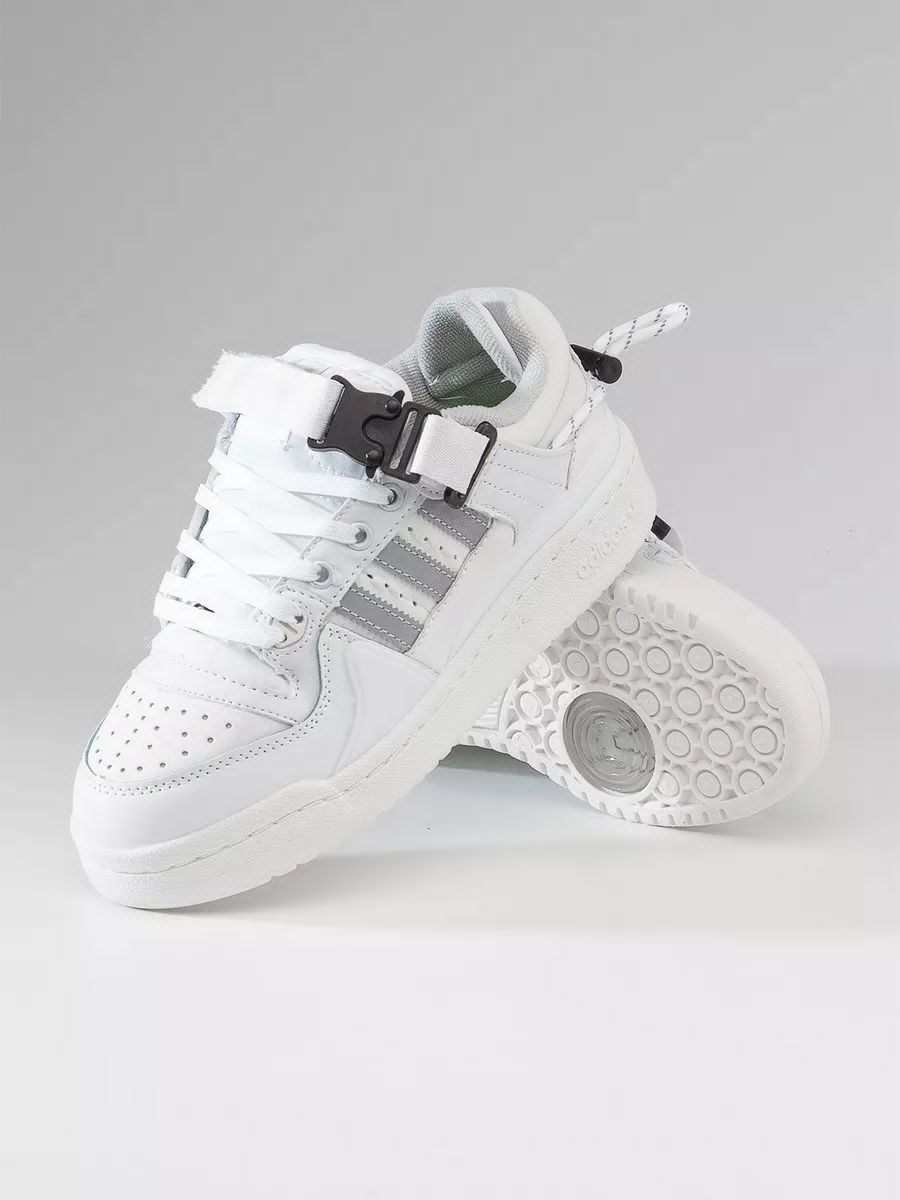 кроссовки adidas,кроссовки adidas bad bunny,кроссовки bad bunny x adidas forum buckle low,adidas кроссовки adidas,кроссовки adidas original