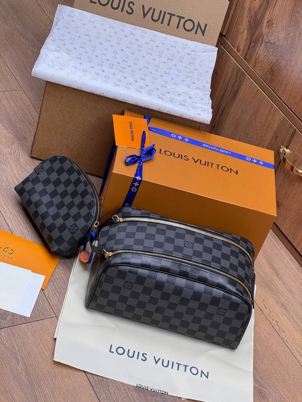 louis vuitton косметичка,несессер луи виттон мужской,несессер луи виттон,луи виттон косметичка,louis vuitton косметичка женская