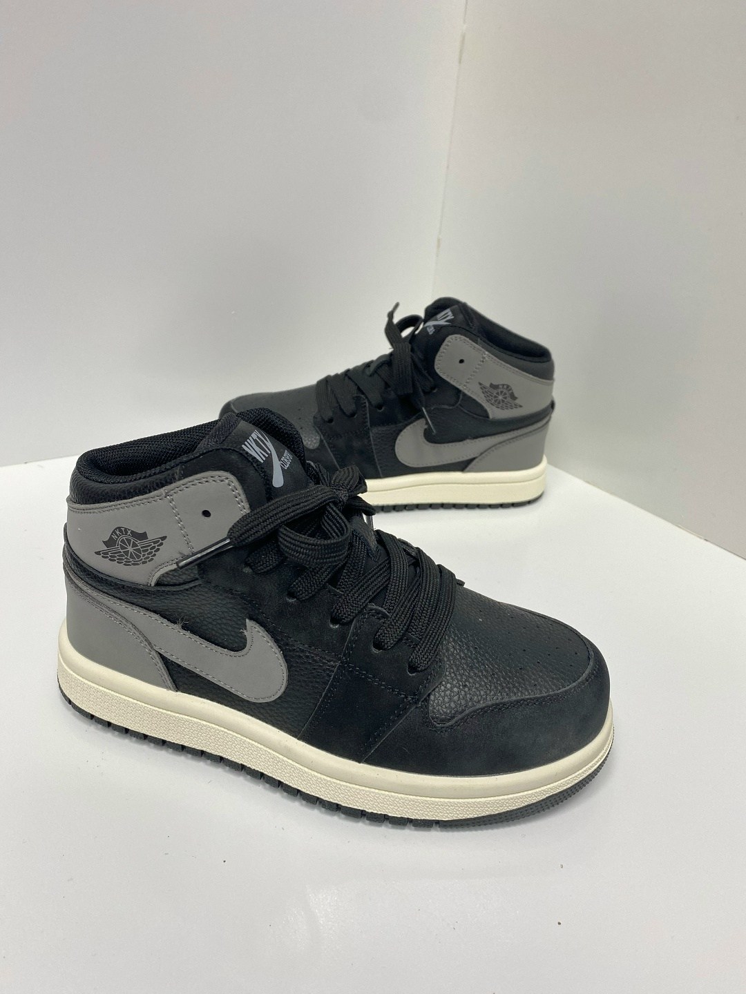 nike air jordan 1 mid,кроссовки air jordan 1 mid,air jordan 1 mid,air jordan 1 mid olive,кроссовки nike air jordan 1 mid