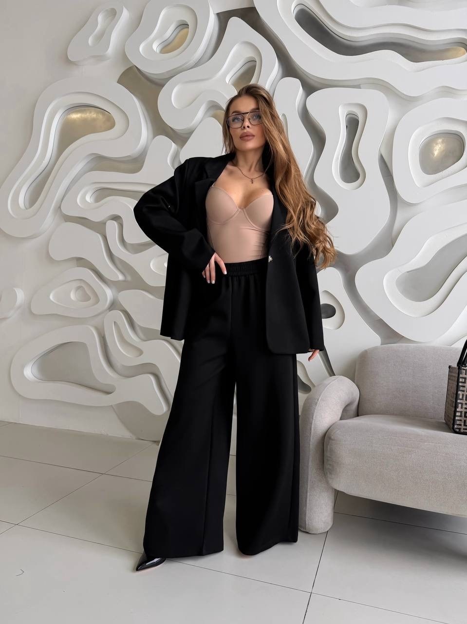 брючный костюм,свободный брючный костюм issa plus,брючный костюм женский,костюм брючный черный,женский костюм