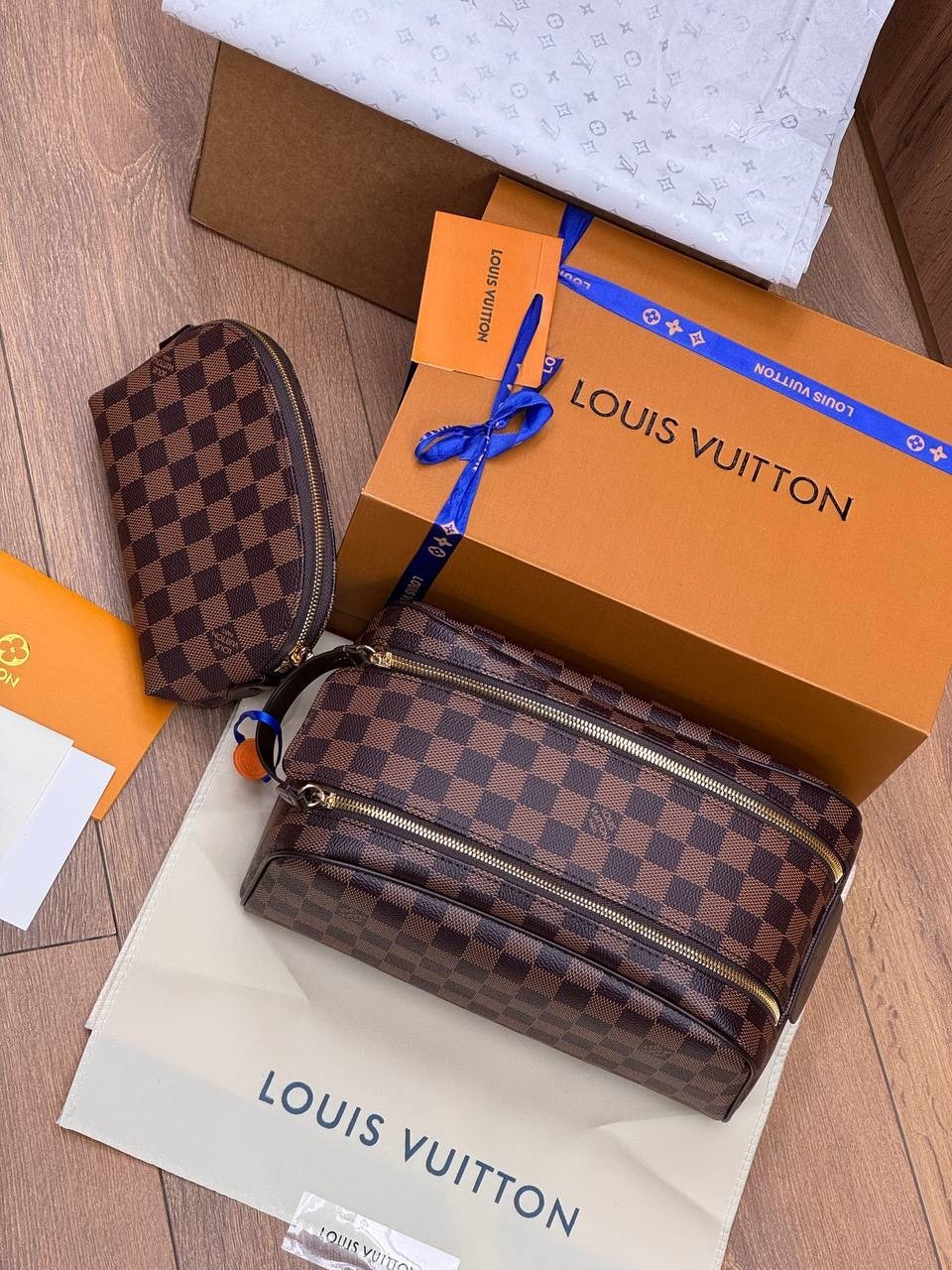 louis vuitton косметичка,несессер луи виттон мужской,несессер луи виттон,луи виттон косметичка,louis vuitton косметичка женская