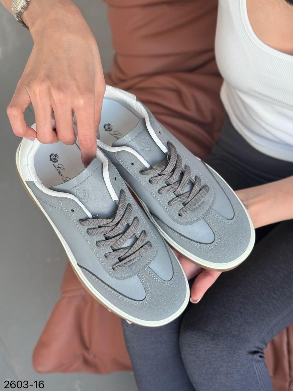 ,кеды из натуральной замши,замшевые кеды,кеды женски,кроссовки женскиe