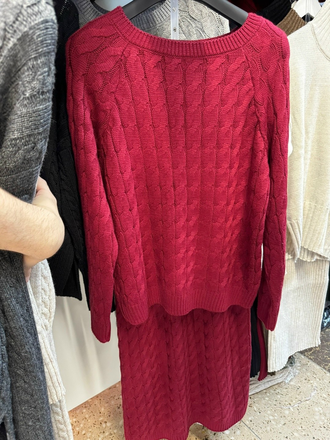 свитер blonda sweater черный,свитера вязаные,черный свитер,свитер вязаный черный,женский свитер