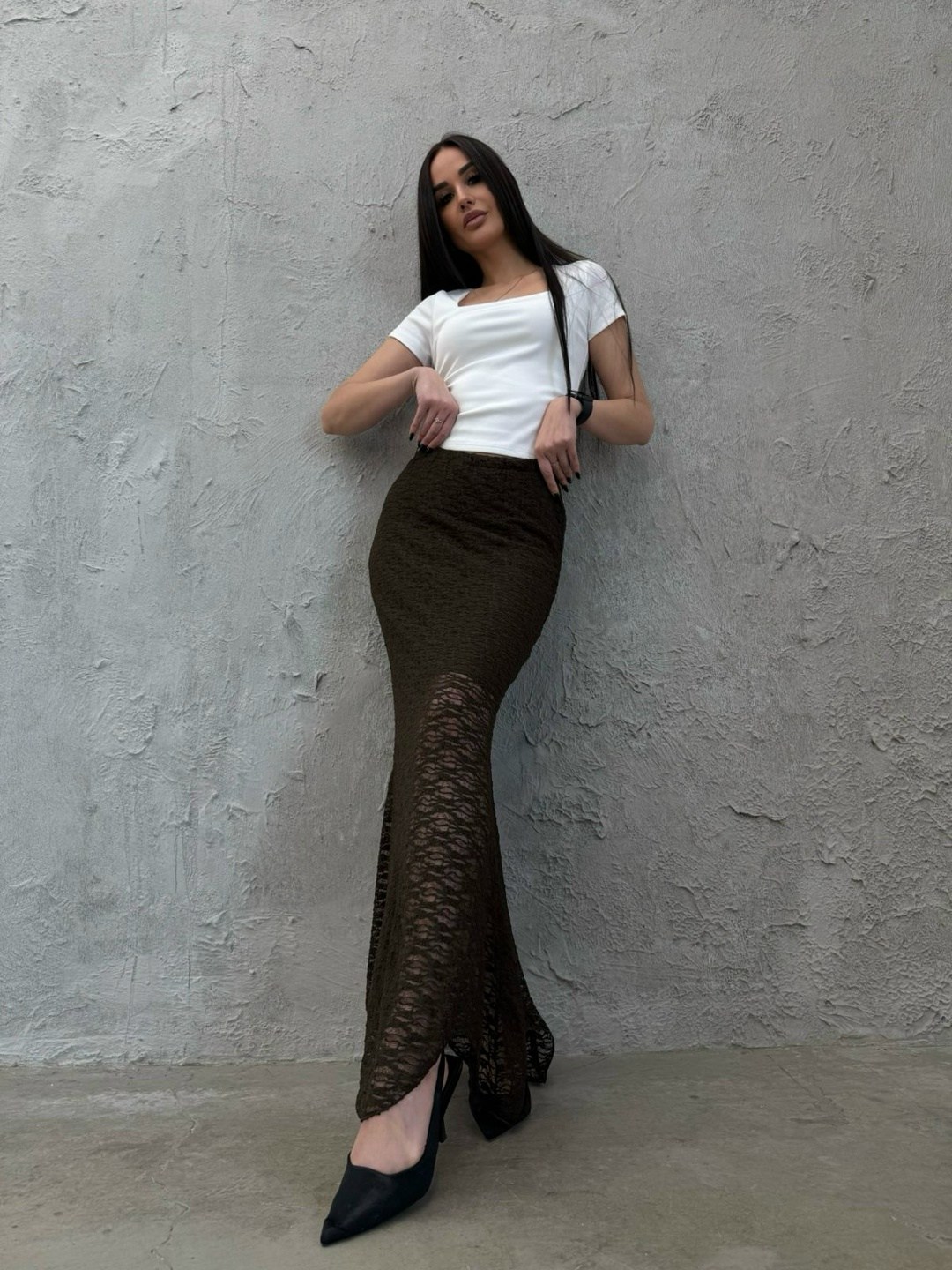 юбка и топ,юбка кружевная,юбка стильная,черный топ с красной юбкой,длинная юбка