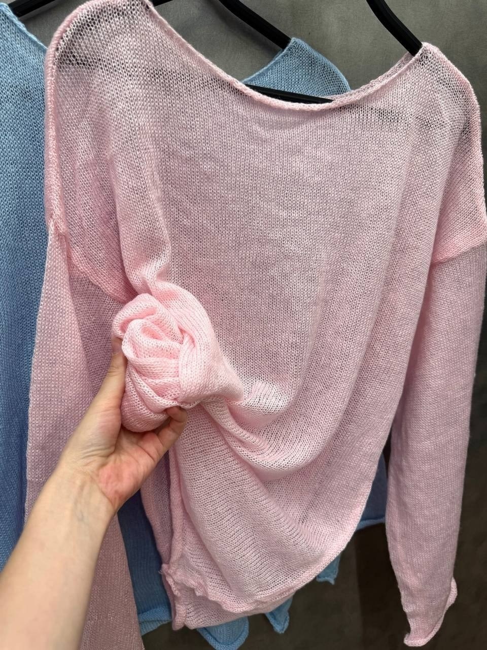 свитер паутинка,джемпер мохеровая паутинка цвета "туман",паутинка кофта,свитер из акрила,свитер паутинка из мохера