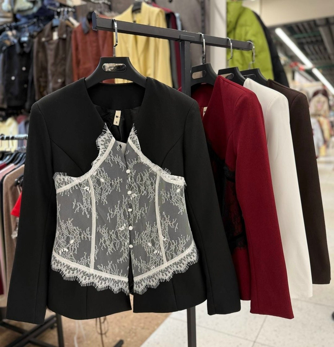 жакет,женские жакеты,одежда для женщин,элегантные кардиганы,женский офисный костюм