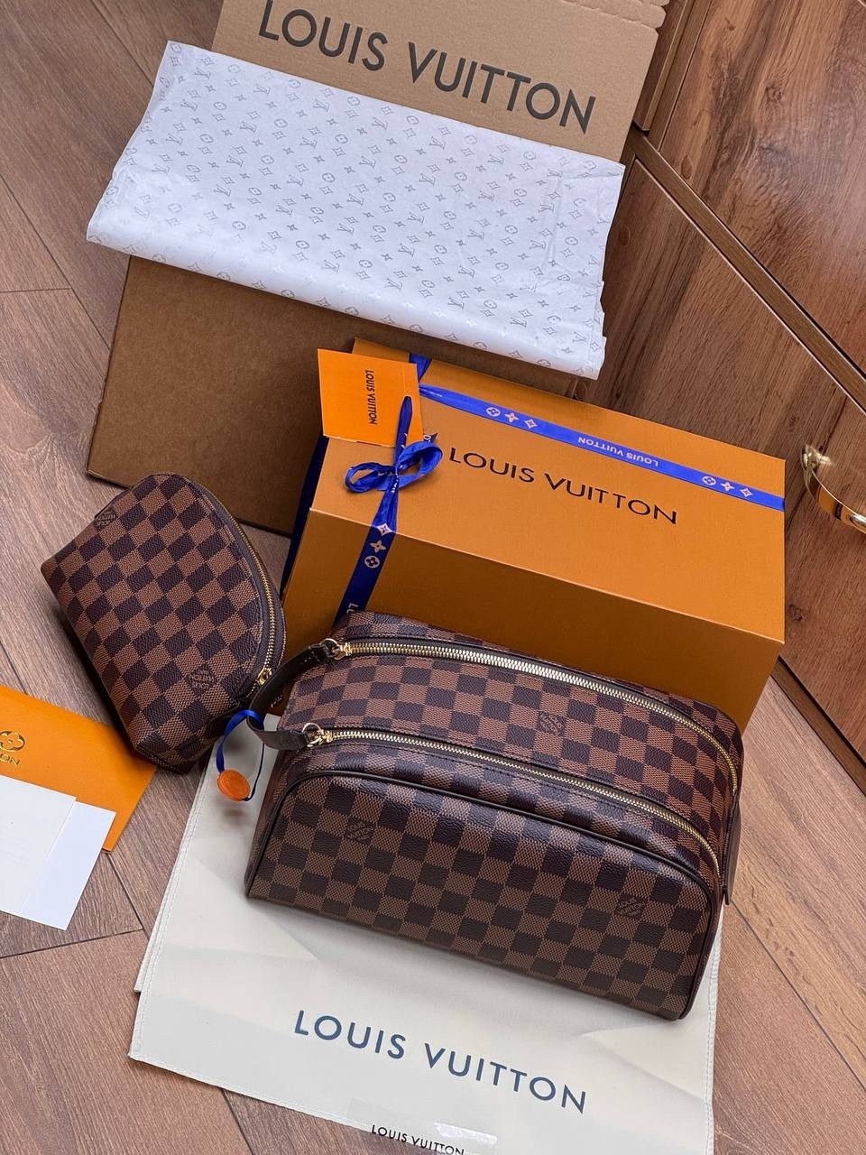 louis vuitton косметичка,несессер луи виттон мужской,несессер луи виттон,луи виттон косметичка,louis vuitton косметичка женская