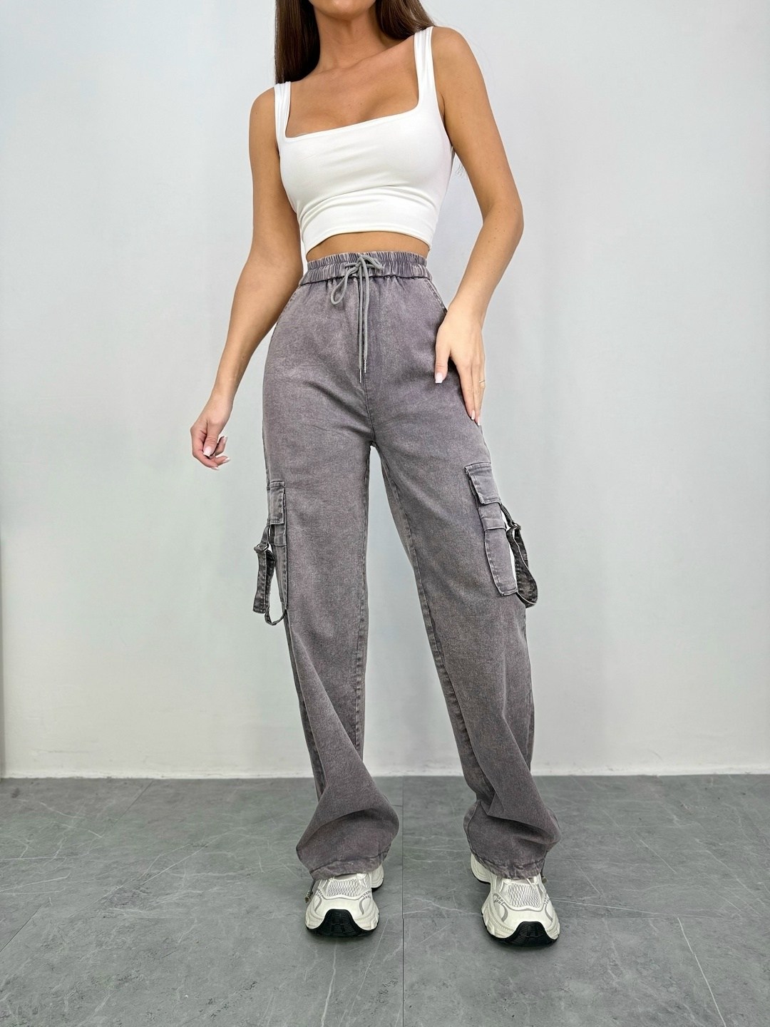 джинсы карго черные широкие,джинсы карго,джинсы брюки,джинсовые джоггеры с карманами,джинсы стильные