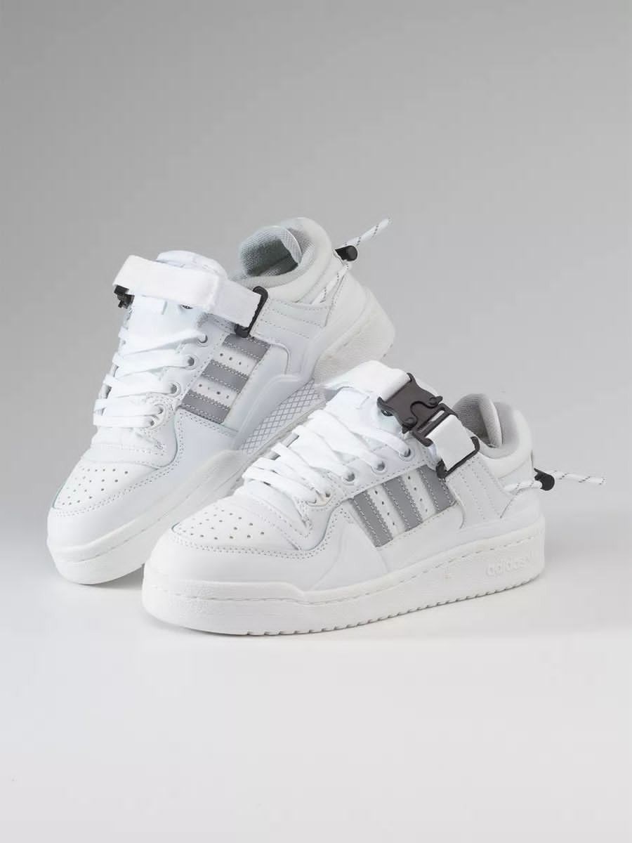 кроссовки adidas,кроссовки adidas bad bunny,кроссовки bad bunny x adidas forum buckle low,adidas кроссовки adidas,кроссовки adidas original