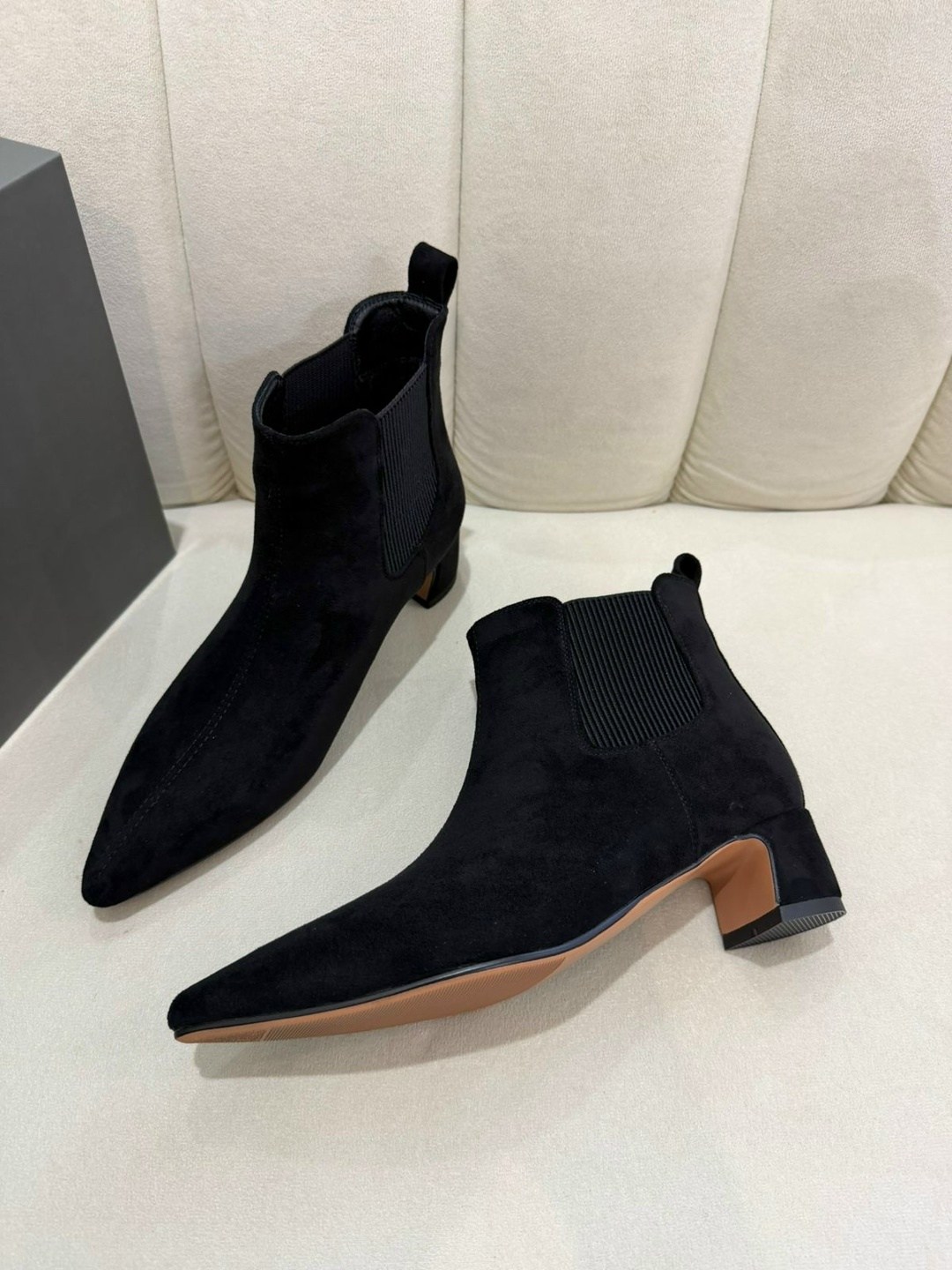 ,женские ботильоны из натуральной кожи,ботинки челси,женские ботильоны,модные ботильоны