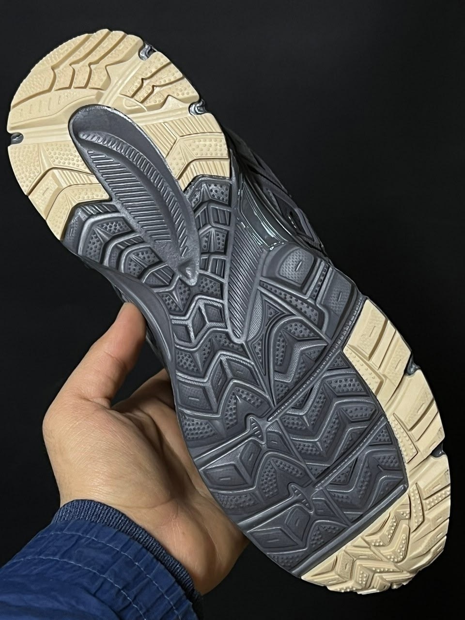 кроссовки мужские зимние asics,зимние кроссовки asics gel kahana 8 hi,кроссовки термо asics gel kahana 8,асикс ботинки зимние мужские,кроссовки asics