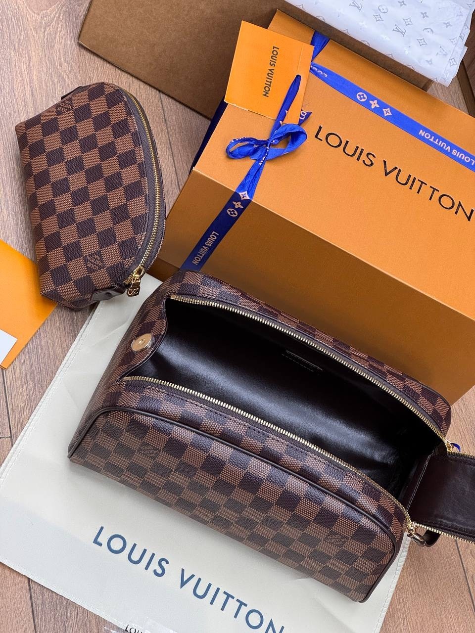 louis vuitton косметичка,несессер луи виттон мужской,несессер луи виттон,луи виттон косметичка,louis vuitton косметичка женская