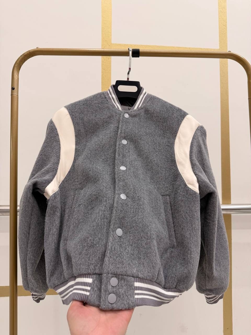 куртка бомбер,бомбер одежда,мужская куртка бомбер,varsity jacket,повседневная куртка