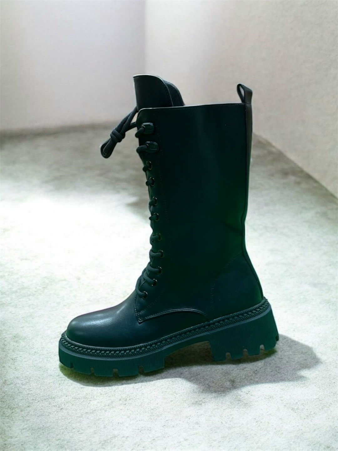 ,ботинки женские, женская,сапоги,высокие ботинки
