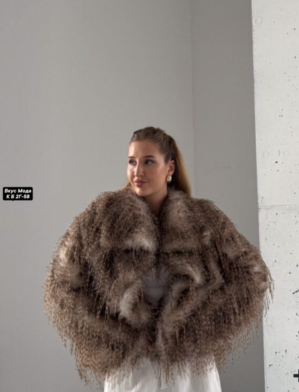 короткая шуба из чернобурки,женская шуба,шуба,шуба искусственная,шуба меховая