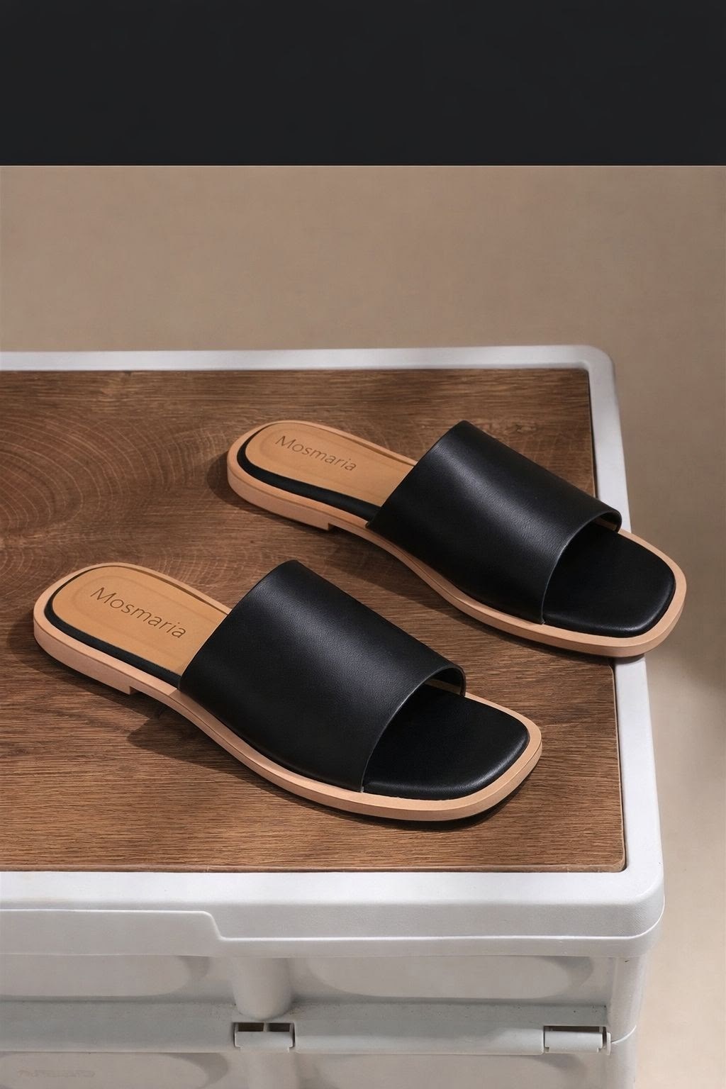 шлепанцы женские,,модные шлепанцы,кожаные шлепанцы,шлепки кожаные