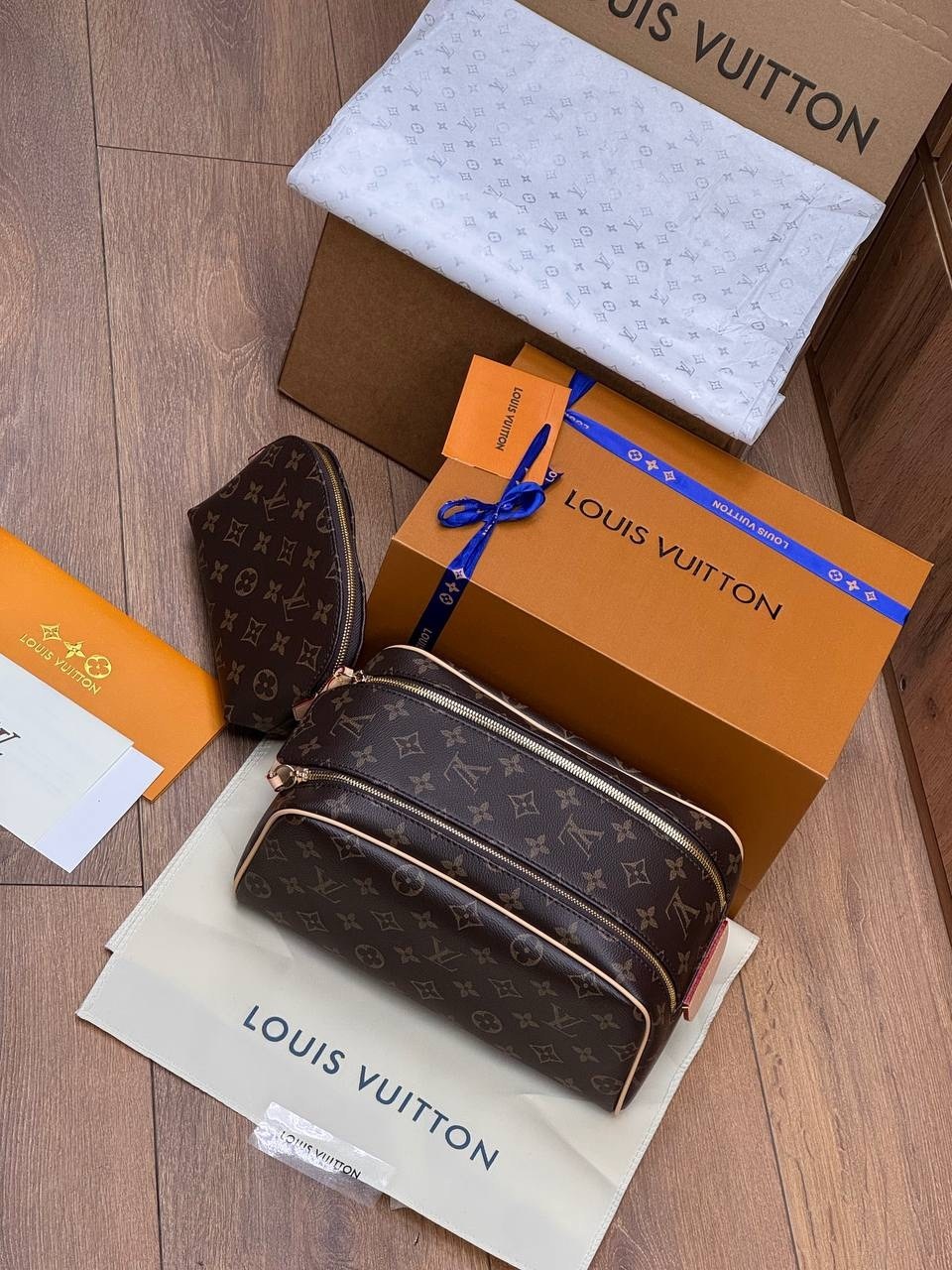 louis vuitton косметичка,несессер луи виттон мужской,несессер луи виттон,луи виттон косметичка,louis vuitton косметичка женская