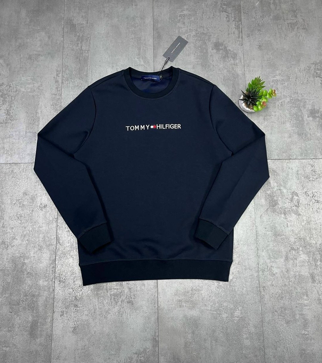 свитшот tommy hilfiger черный,свитшот мужской tommy hilfiger,свитшот tommy hilfiger,толстовка tommy hilfiger,толстовка томми хилфигер черная