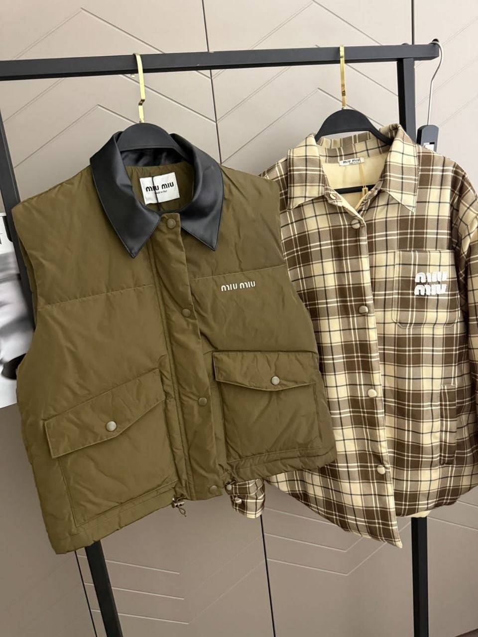 куртка в клетку женская,женская утеплённая куртка в клетку miu miu premium,куртка в клетку,модные образы,модный стиль