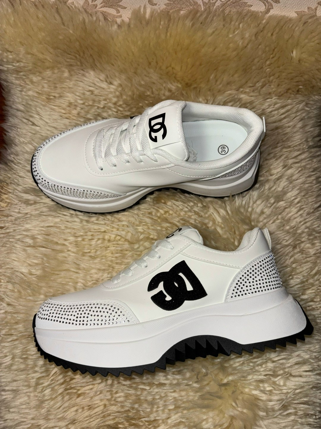 ,женские кроссовки,белые кроссовки,кроссовки женские dolce gabbana,кроссовки женские белый