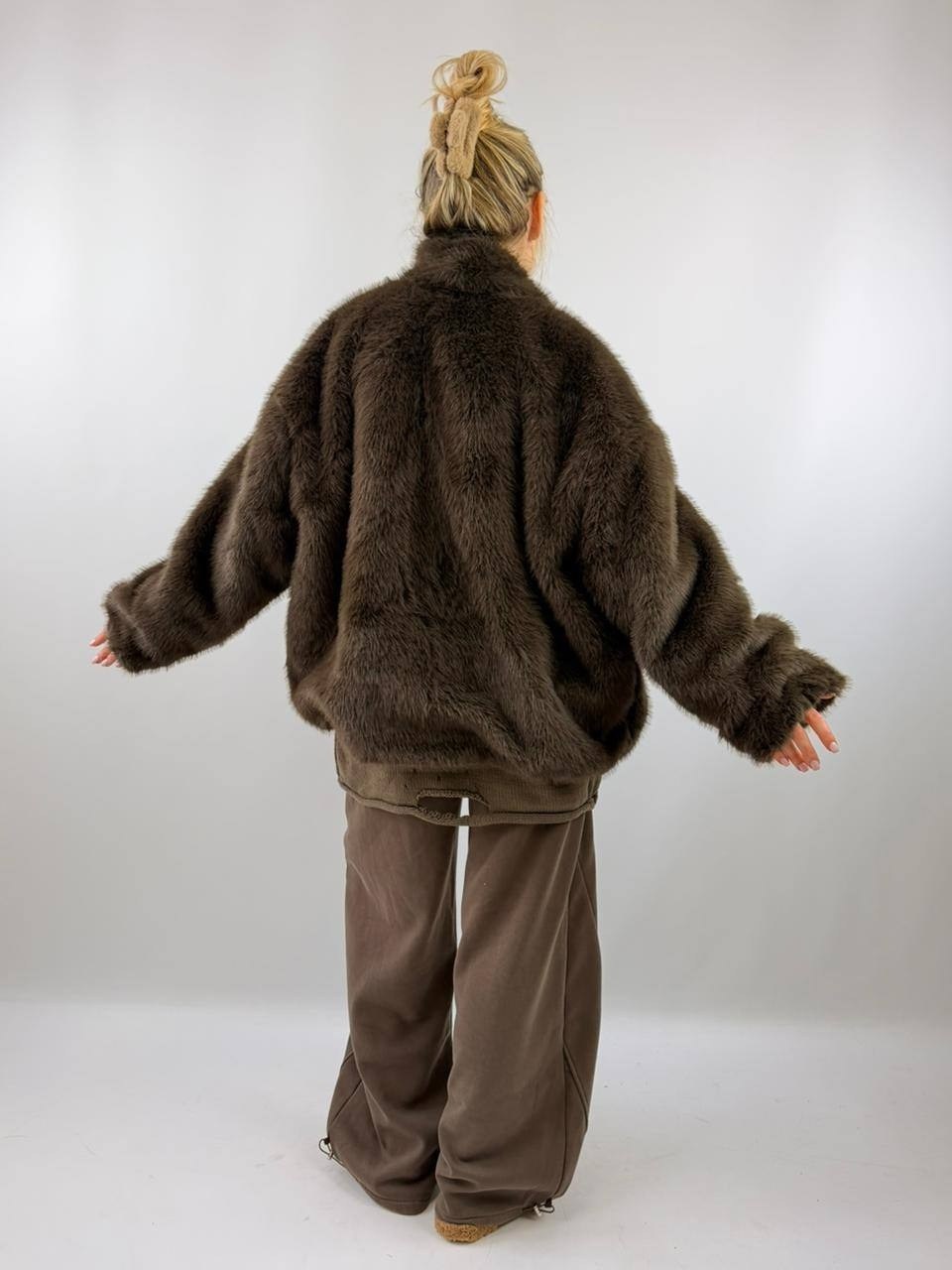 куртка,дубленка женская,,стильная дубленка