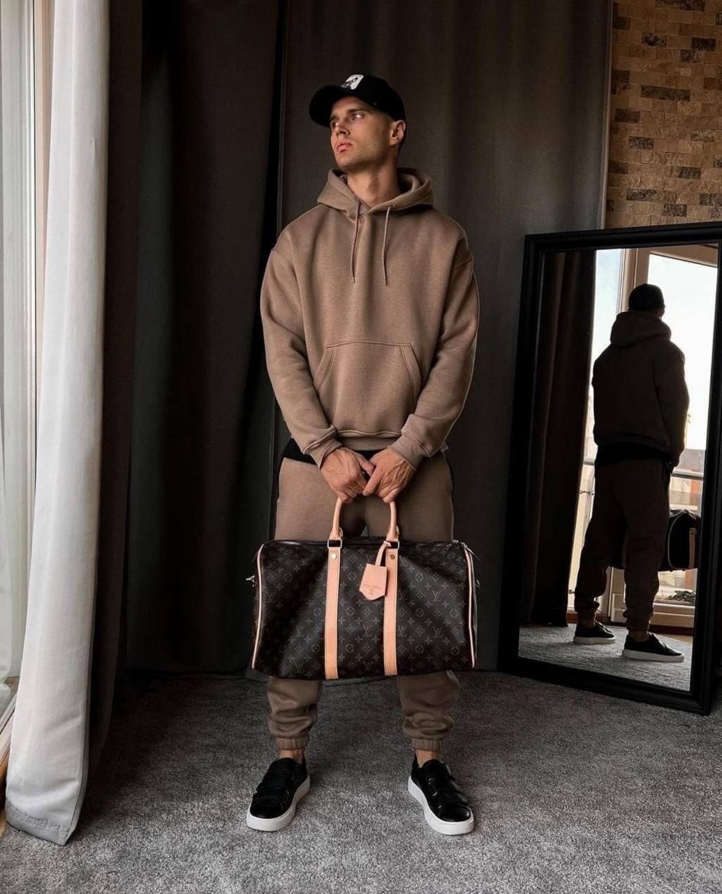 спортивные костюмы мужские,спортивный костюм мужской на флисе,спортивные костюмы для мужчин,двусторонние спортивные мужские костюмы на флисе,костюм спортивный мужской утепленный