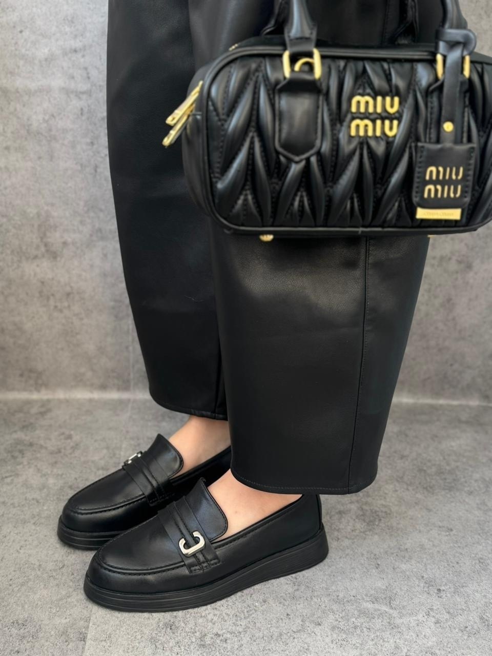 стеганая сумка arcadie miu miu черный,обувь,сумка miu miu,сумка miu miu arcadie matelassé leather, черный,женская черная кожаная сумка miu miu arcadie