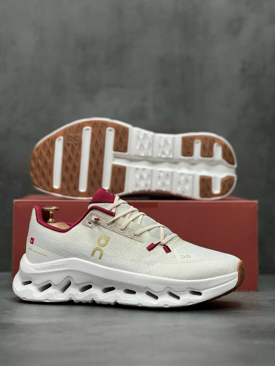 ,спортивная ,женские кроссовки,повседневные кроссовки,кроссовки cпортивные