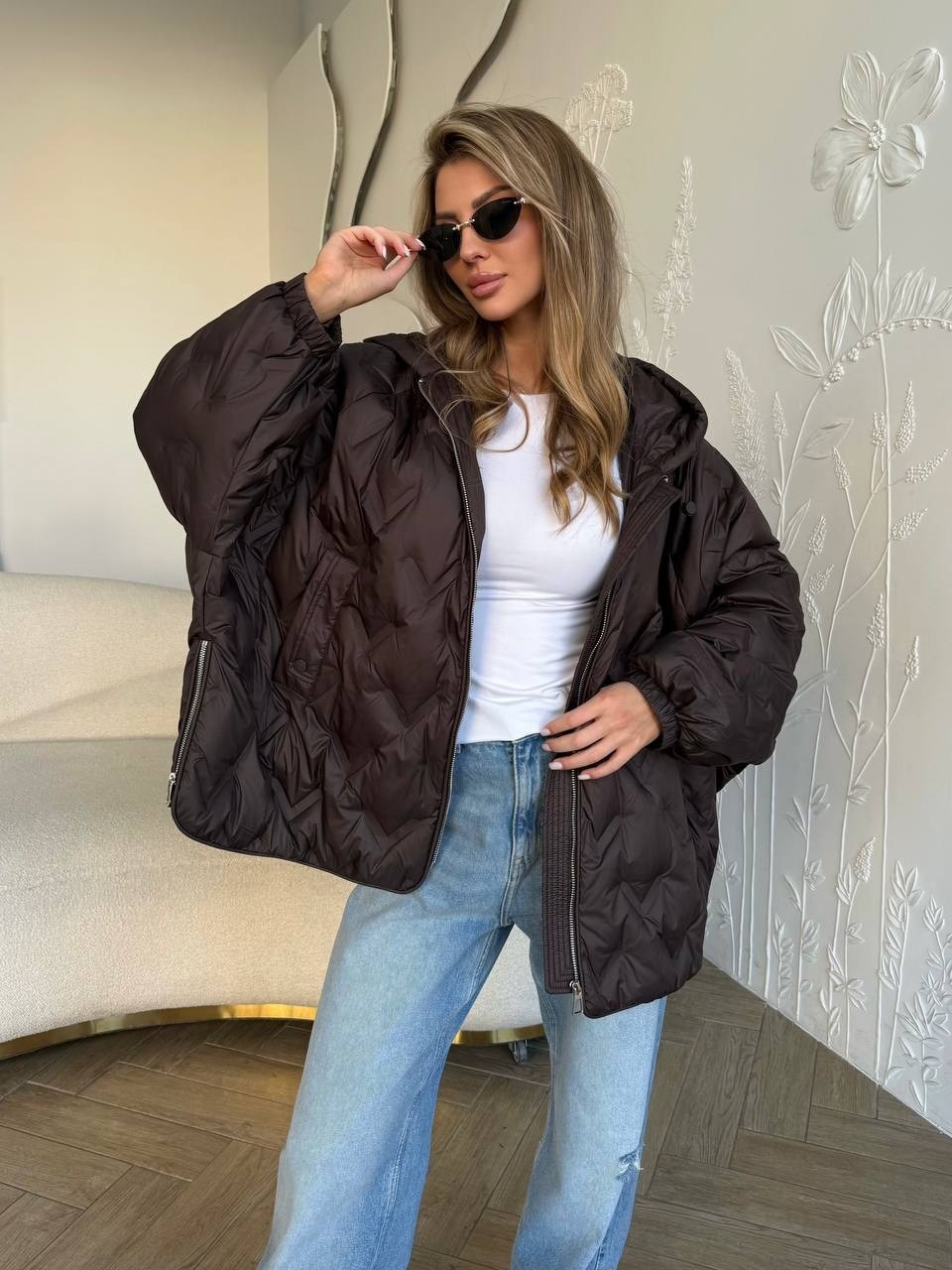 куртка стеганая оверсайз с капюшоном okxana utova brand,куртка стеганая оверсайз с капюшоном okxana utova brand 280179549,куртка оверсайз с капюшоном осенняя okxana utova brand,куртка оверсайз,демисез