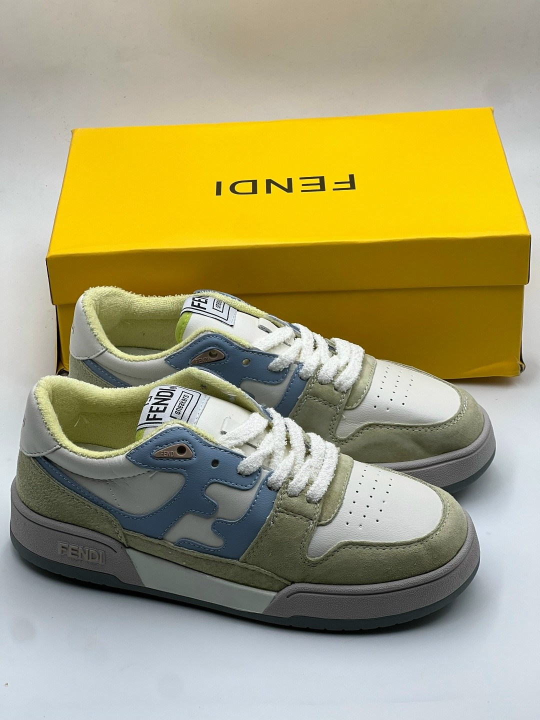 кроссовки фенди мужские,,кроссовки fendi,кроссовки фенди,кеды fendi