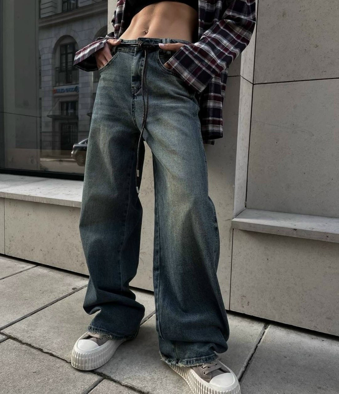 джинсы широкие,модные джинсы,джинсовые брюки,женские джинсы,широкие джинсы женские