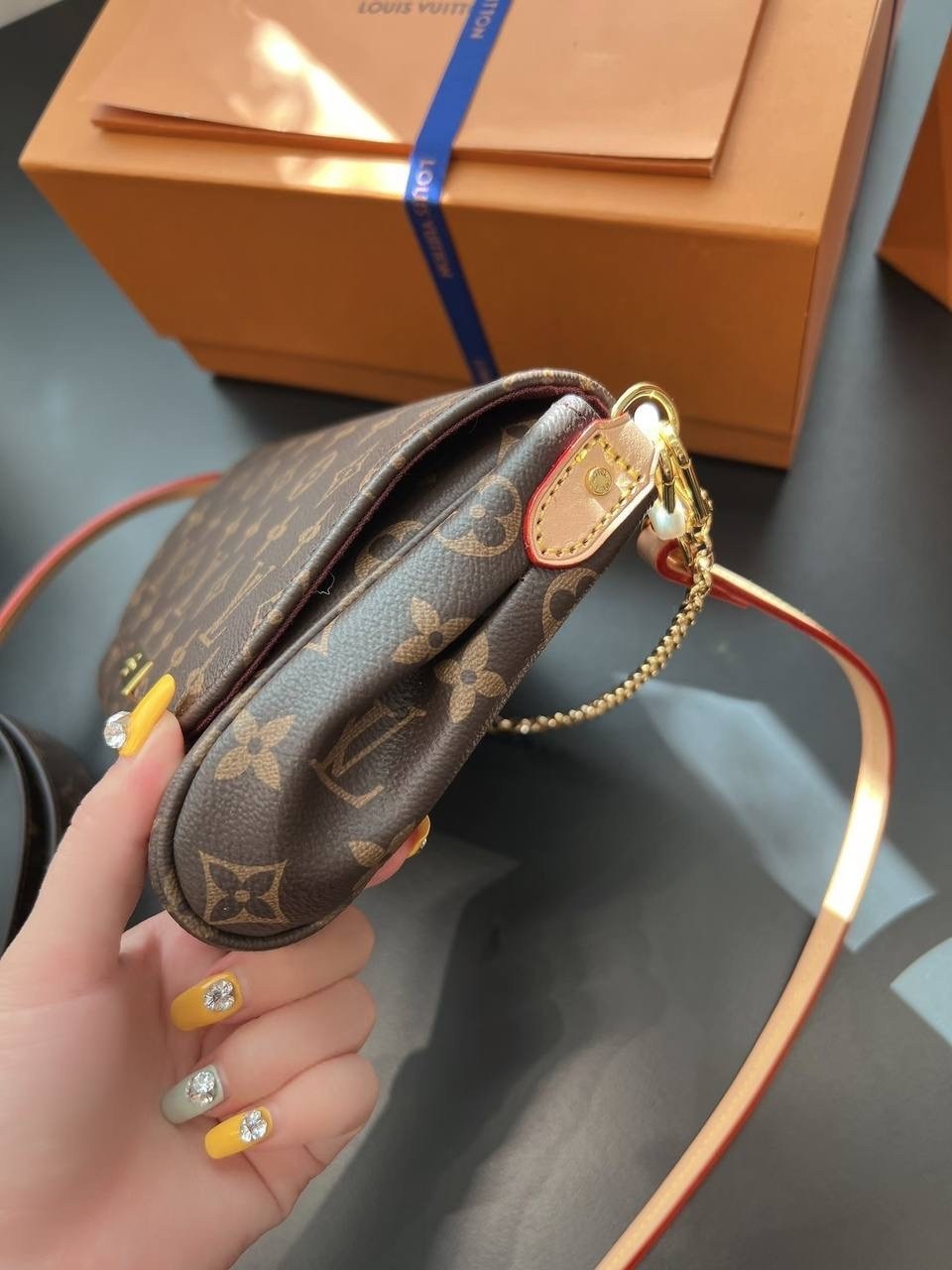 louis vuitton сумка на плечо,сумка женская louis vuitton,сумка louis vuitton,сумки женские louis vuitton сумка louis vuitton,сумка на плечо louis vuitton lv