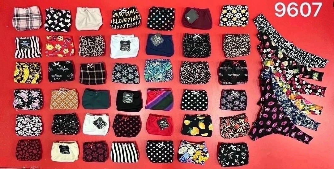 бюстгальтер,белье нижнее,нижнее белье бюстгальтер,бюстгальтер комплект,женское нижнее белье