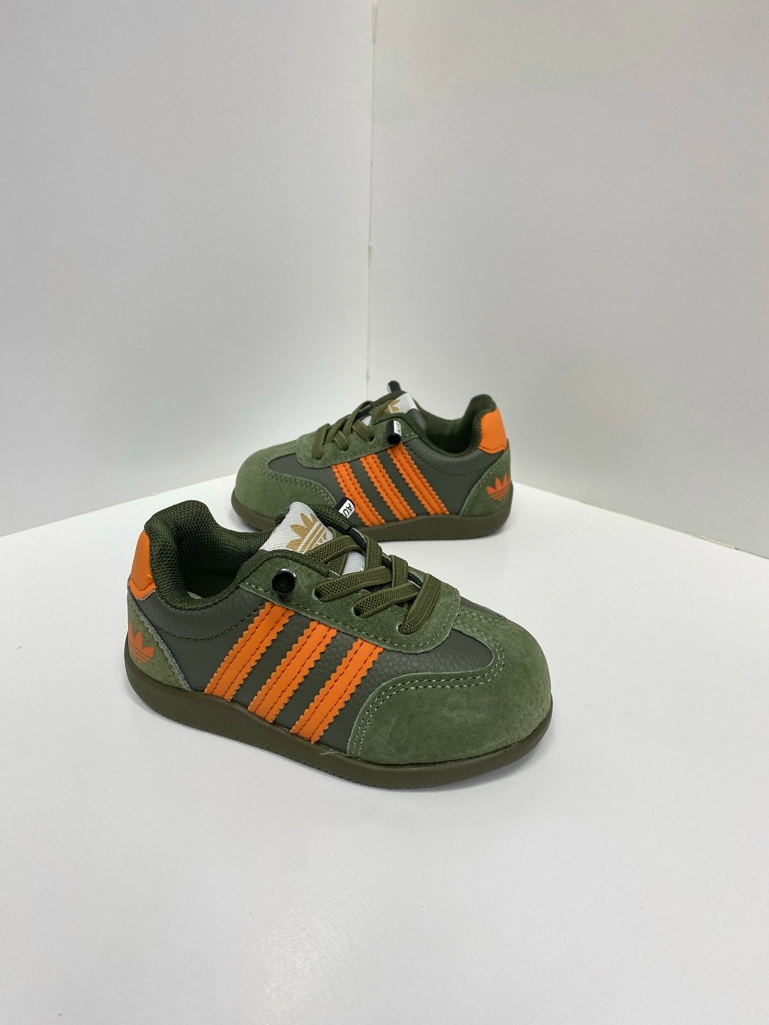 кроссовки адидас детские 21 размер черные,adidas кроссовки,,кроссовки для малыша,adidas gazelle