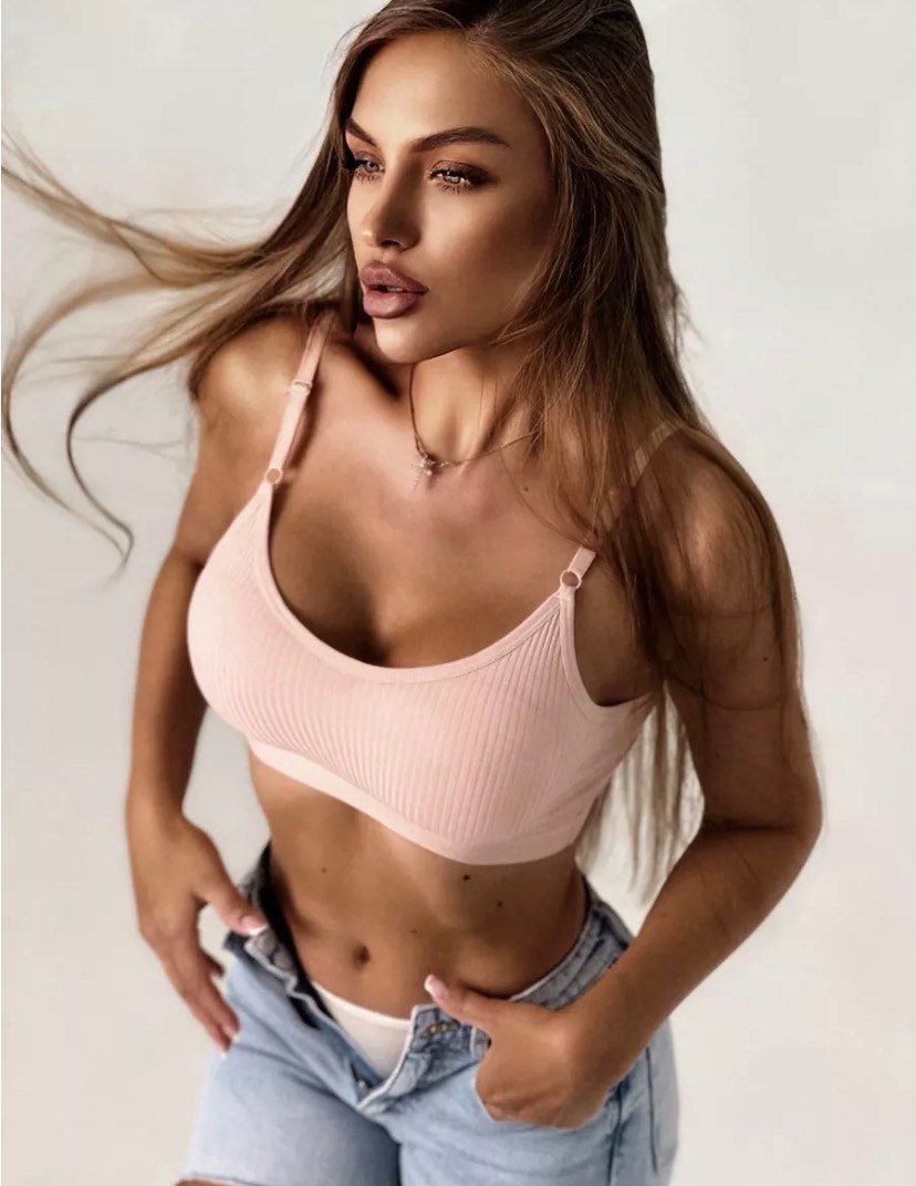 топ бра женский белый,топ для спорта,топ женский,женский топ-бра белого цвета,топик бра