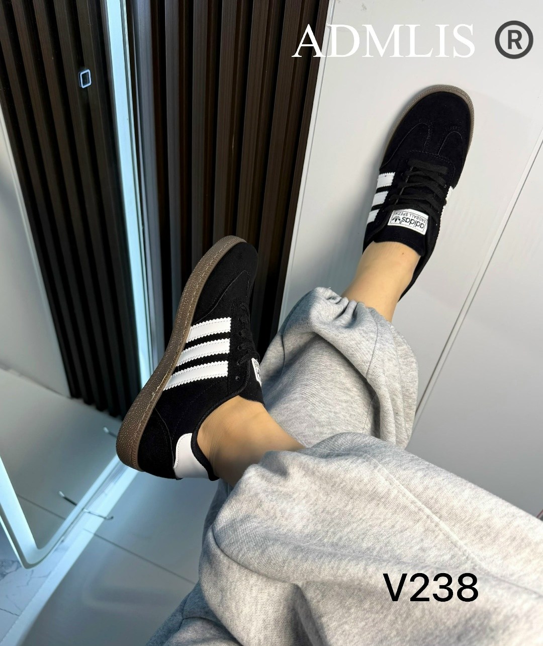 ,кроссовки adidas,кроссовки женскиe,кроссовки мужские adidas gazelle,мужские кроссовки adidas